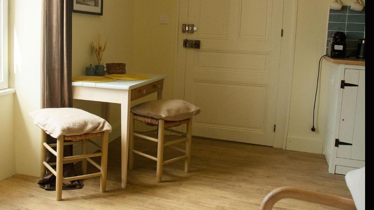 For Me Formidable Bed and Breakfast L'Isle-Jourdain  Exteriör bild